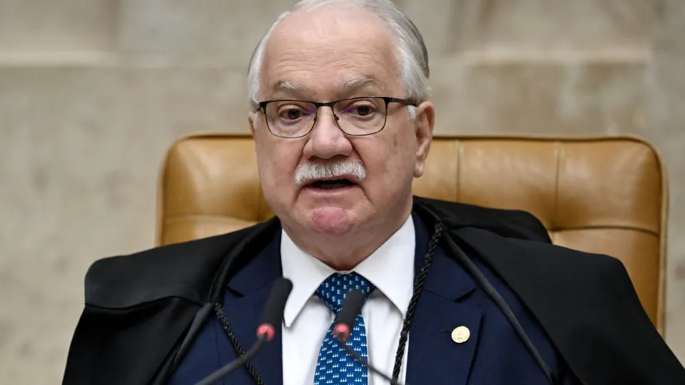 Sessão no STF tem bate-boca e ofensas entre ministros, de ‘aprendiz de feiticeiro’ a ‘leviano’