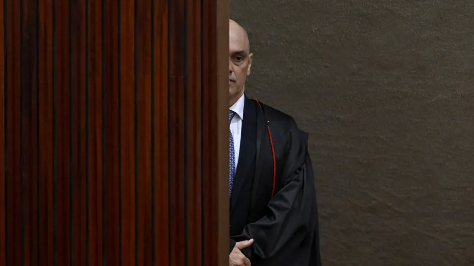 Entre mensagens antes de prisão e encontros com Vorcaro, veja o que pesa contra Moraes