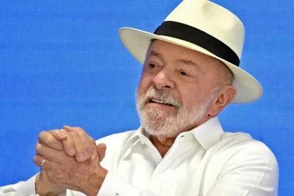 Lula cresce e chega a 42% no primeiro turno, aponta BTG/Nexus