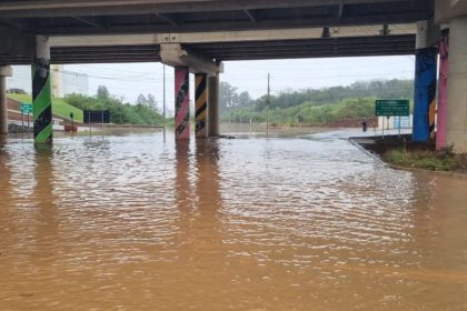 Defesa Civil alerta para risco muito alto de inundação do Taquari