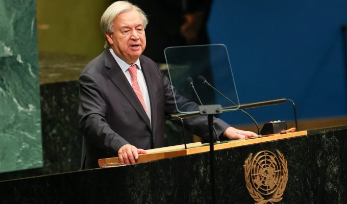 Em tom de despedida, Guterres admite ONU ‘ultrapassada’ e diz que IA ameaça humanidade na Assembleia Geral