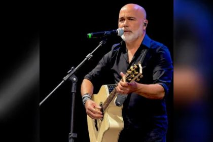 Antes de conquistar o público com a música sertaneja, Rick iniciou a carreira ao lado da irmã
