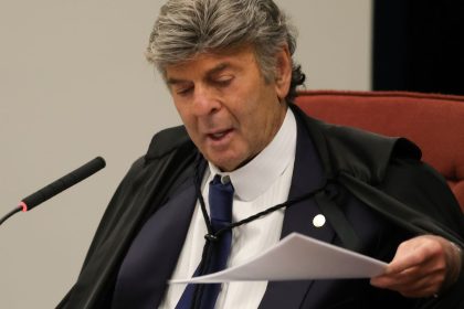 Fux vai relatar ação sobre idas da esposa de Moraes ao Senado