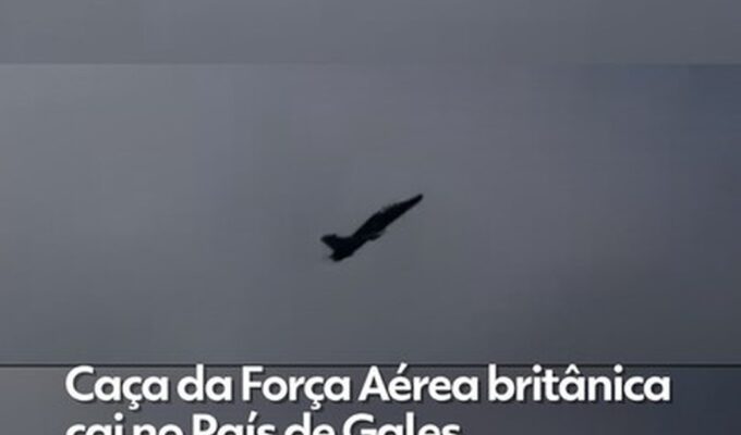 VÍDEO: Caça britânico cai e explode em solo no País de Gales