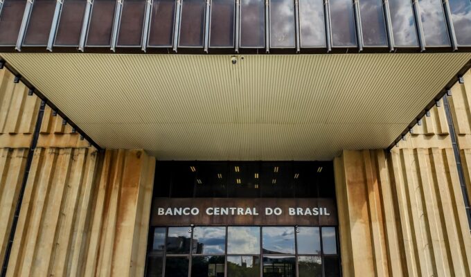 BC reduz projeção de crescimento da economia para 1,8%