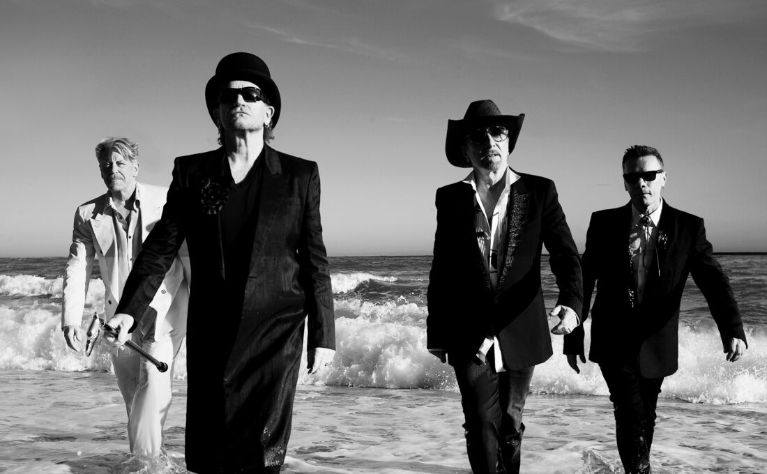 U2 anuncia ‘Carnaval de Luz’, álbum que tem Rosalía e dueto póstumo com Dolly Parton