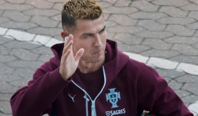 Cristiano Ronaldo se sentiu ‘traído’ por Jorge Jesus, diz jornalista