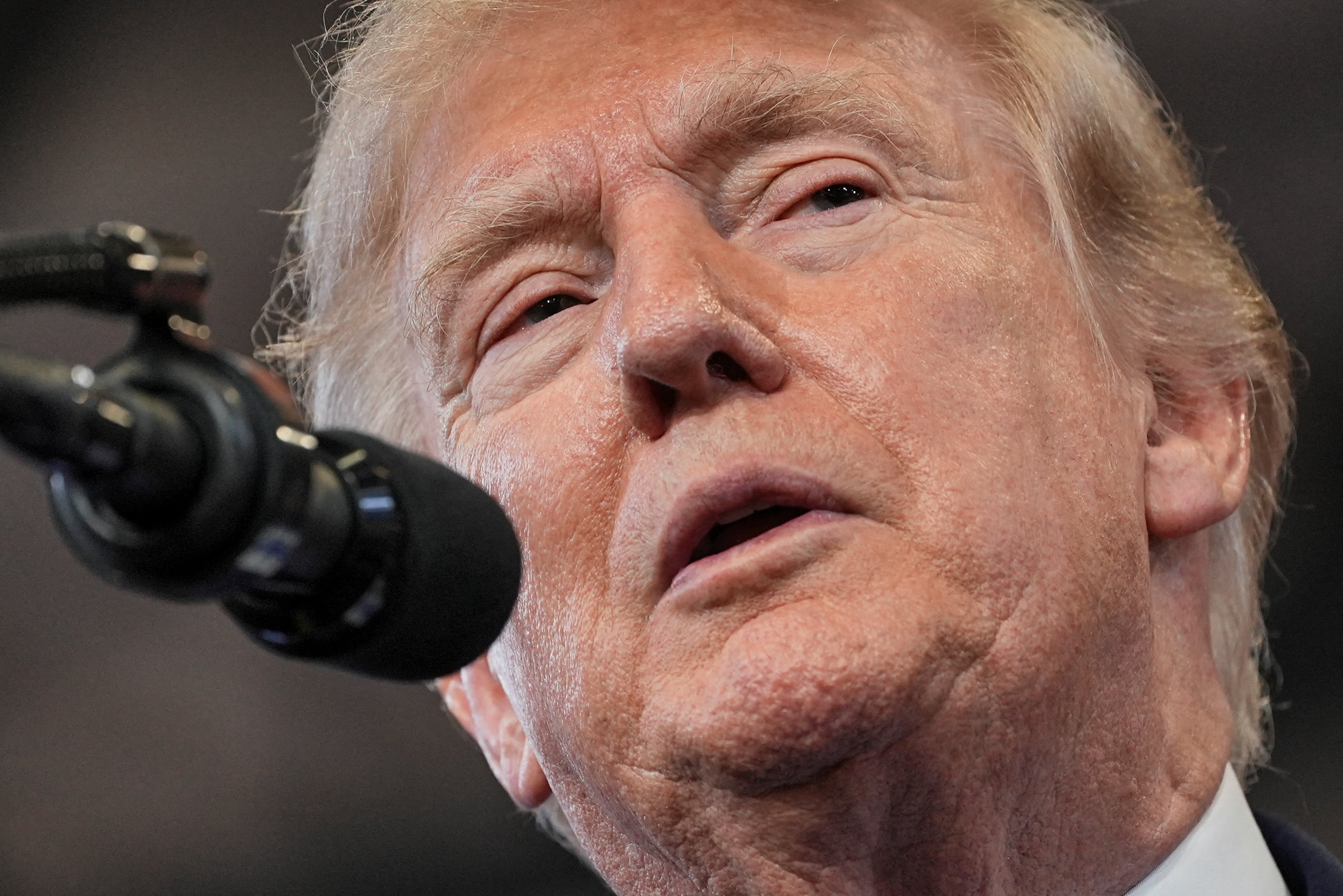 Tarifaço de Trump já derruba vendas de empresas brasileiras; veja o desafio para substituir os EUA