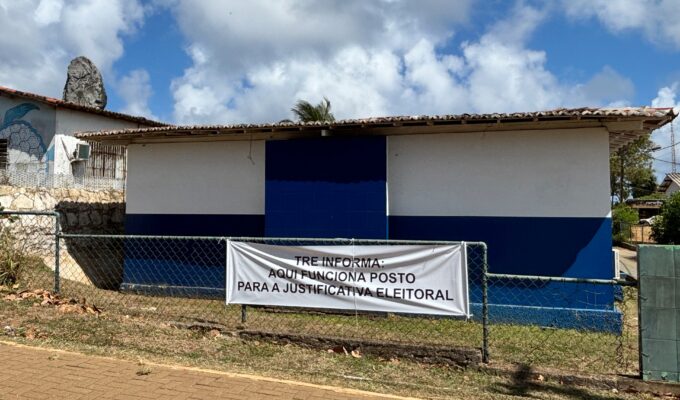 Turistas e trabalhadores podem justificar voto em Fernando de Noronha