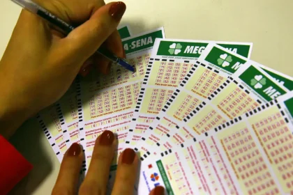Mega-Sena acumula para R$ 82 milhões; confira os números sorteados