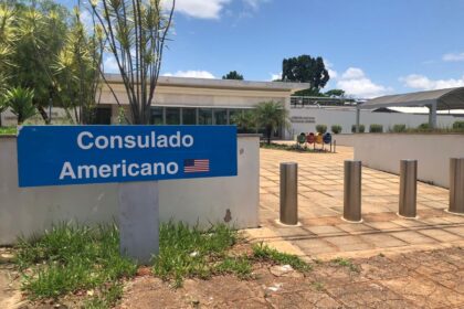 EUA suspendem atendimento na embaixada e consulados do Brasil por questões de segurança