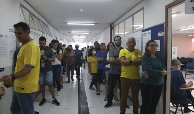 Prazo para propaganda eleitoral paga na imprensa termina nesta sexta