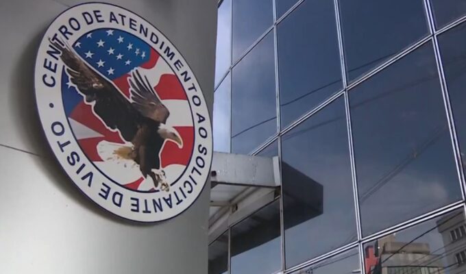 Embaixadas alegam risco de segurança em razão das eleições e emitem alerta; EUA suspenderam atendimento