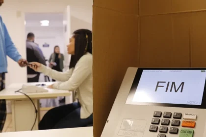TRE-RJ alerta eleitores sobre alteração no local de votação