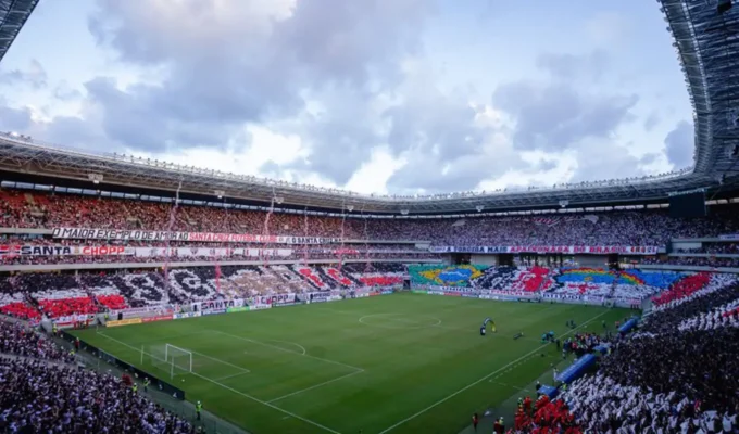 Santa Cruz empata com Maringá e voltará à Série B após 10 anos