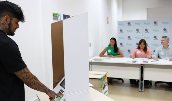 Eleições 2026: veja os horários de votação neste domingo