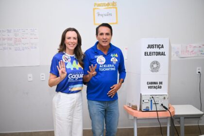 Carlos Gaguim (União) vota em Palmas