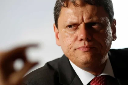 Tarcísio derrota Haddad e se reelege em São Paulo