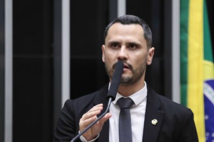 Cleitinho Azevedo é eleito governador de Minas Gerais no 1º turno