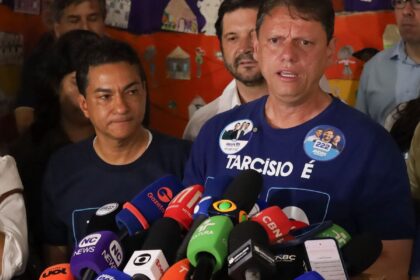 Reeleito em SP, Tarcísio promete mais entregas para o próximo mandato
