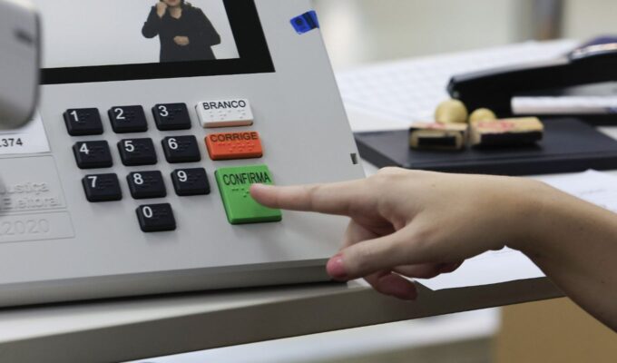 Eleitor que faltou ao primeiro turno pode votar no segundo