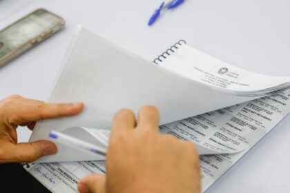 Paraíba elege governador mais novo do país com 37 anos