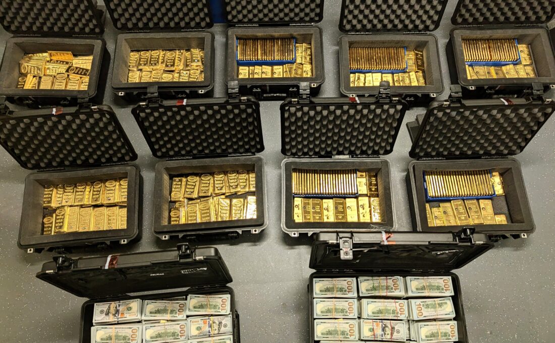 Barras de ouro e imóveis: ex-integrante da CIA confessa fraude com recursos do governo americano