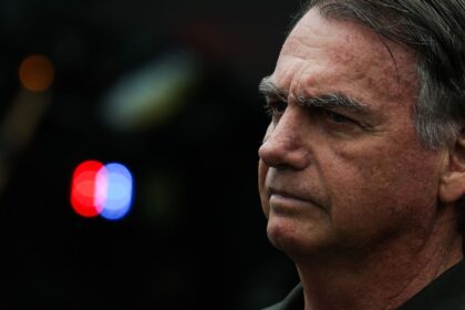 PGR dá parecer favorável à retomada de visitas de Flávio ao pai