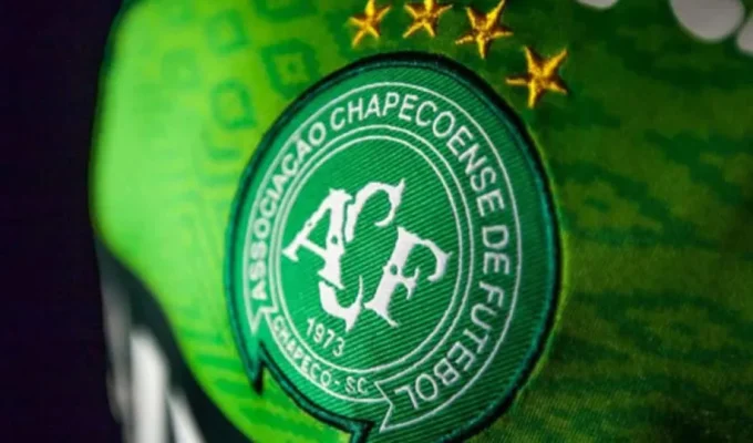 Vitória mira triunfo sobre a Chapecoense no Barradão para se afastar da zona de rebaixamento