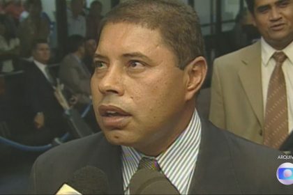 Ex-deputado e candidato no DF condenado por matar jovem é considerado foragido da Justiça