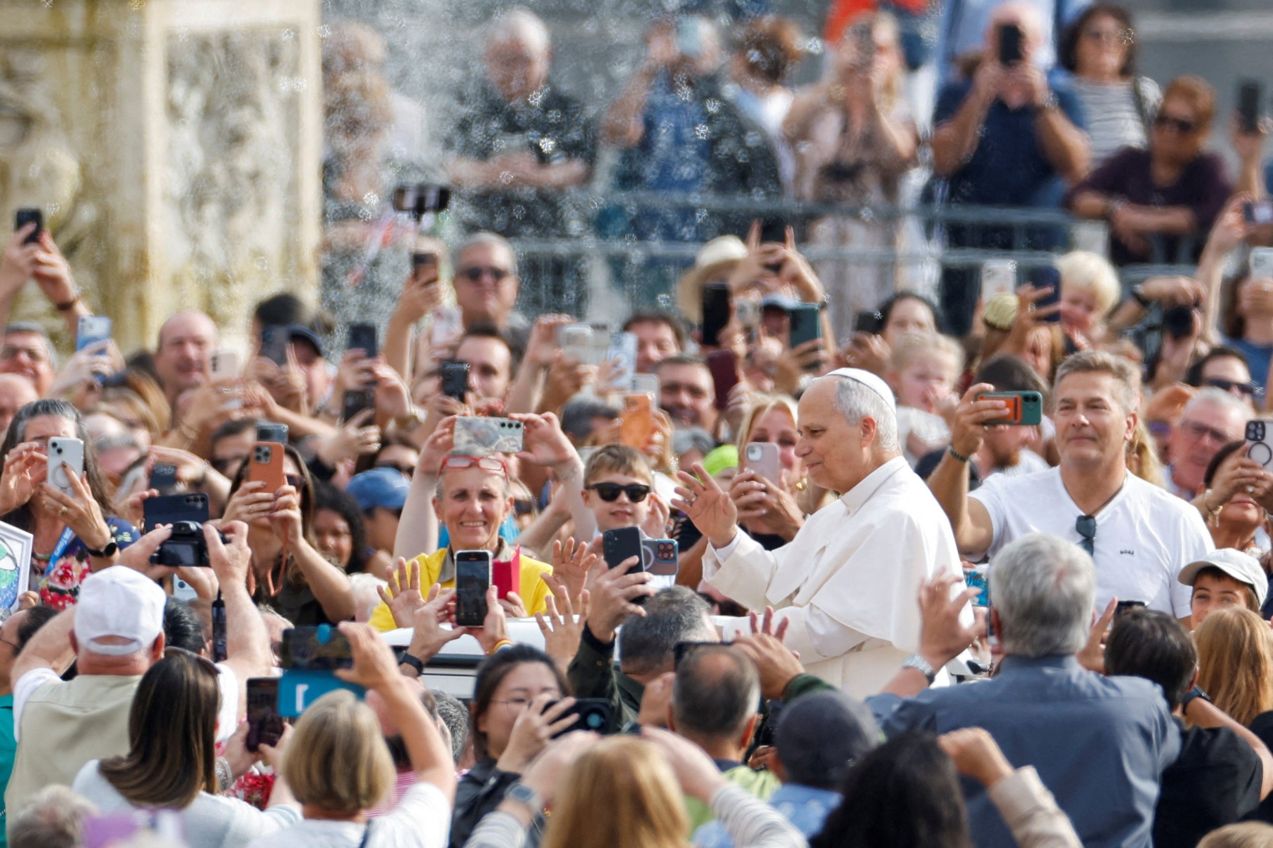 Papa menciona Nossa Senhora Aparecida em Audiência Geral no Vaticano e pede que padroeira proteja brasileiros