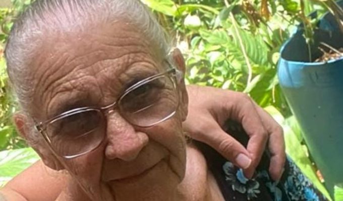 Idosa morre baleada durante discussão entre neto e homem por faca de churrasco