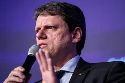 Tarcísio vence na cracolândia em eleição com virada sobre Haddad na capital de SP