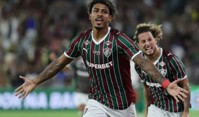 Fluminense encara pressionado Coritiba para se manter entre os primeiros do Brasileirão