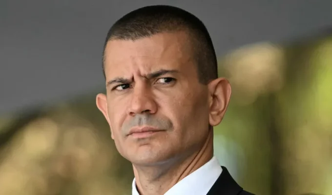 TSE decide anular votos de Garotinho no RJ e abre caminho para vitória de Ruas em 1º turno