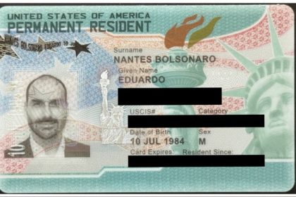Eduardo Bolsonaro teve ‘green card’ concedido pelo governo Trump; relembre