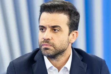 PT pede cassação de chapa de Flávio por uso de perfil de Marçal para disseminar fake news