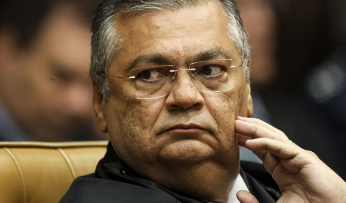Edson Fachin manda PF investigar ameaças contra Flávio Dino