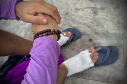 Círio de Nazaré reúne pessoas de diferentes religiões em demonstrações de fé e solidariedade