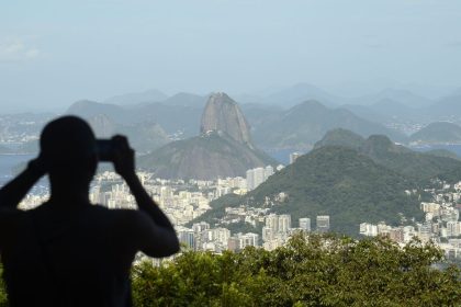PM do Rio reforça policiamento para o feriado de segunda-feira