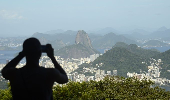 PM do Rio reforça policiamento para o feriado de segunda-feira