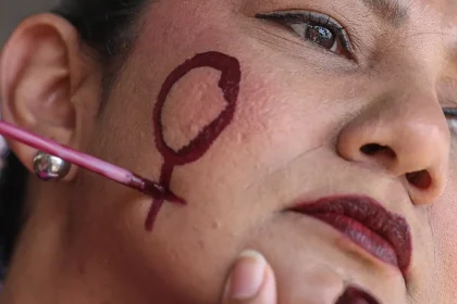 Aumentam agressões políticas em mês de luta contra violência à mulher