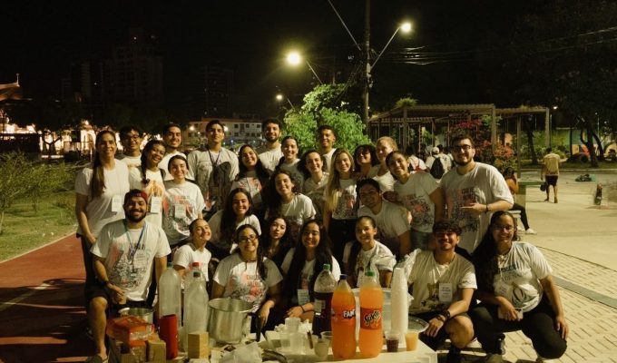 O povo cuida do povo: redes de solidariedade e resistência durante o Círio de Nazaré