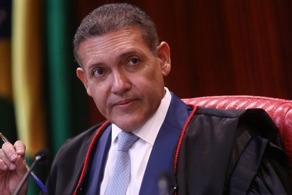 Kassio atende Flávio e suspende propaganda do PT que cita caso Master