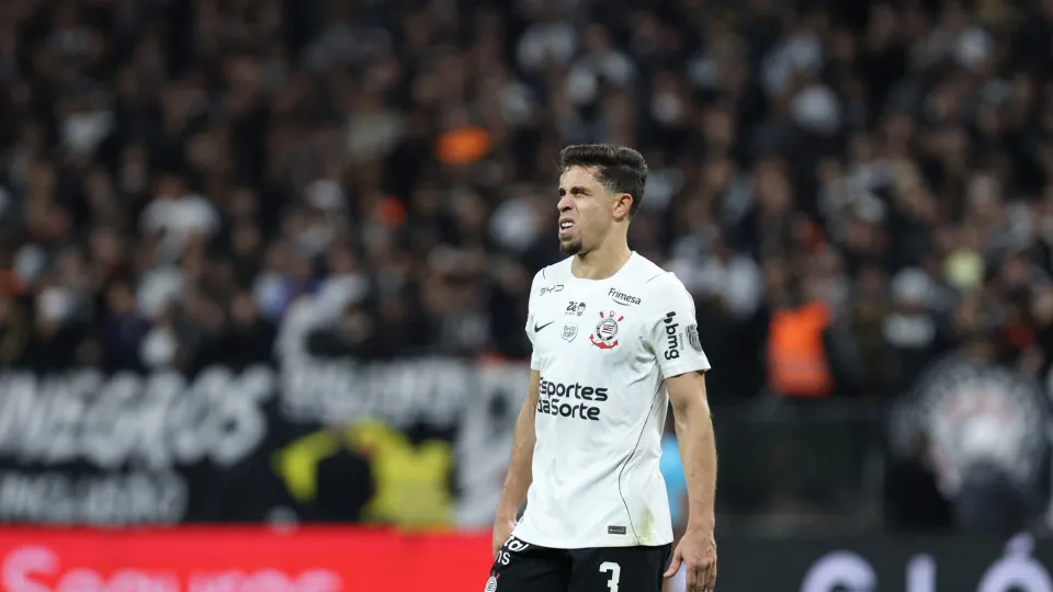 ‘É uma vergonha’: Gabriel Paulista chora e expõe crise no Corinthians