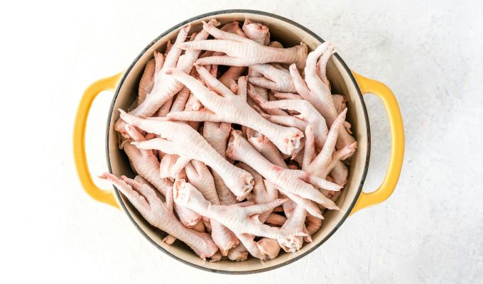Cliente ou rival? Como a China pode passar de grande compradora a concorrente do frango brasileiro