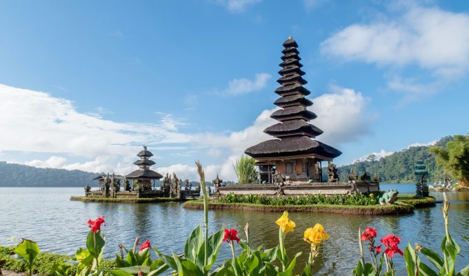 Brasileira é presa em Bali por transportar cocaína no xampu