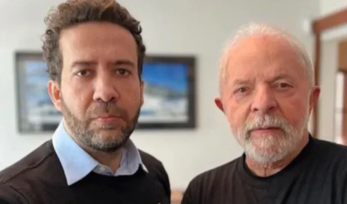 Após denúncia de Flávio, TSE não acha fake news em canal de Janones