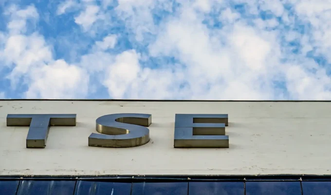 TSE ordena remoção de post falso sobre uso de droga em ato pró-Lula