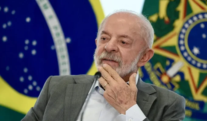 Lula escreve carta a evangélicos, diz que pretende ouvi-los e pede ‘discernimento’ na eleição